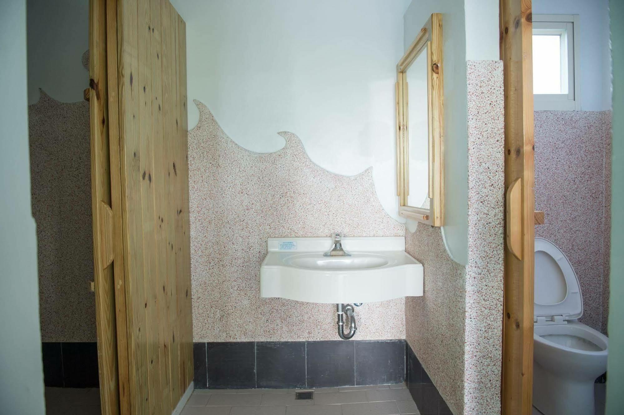 Country Lane Apartment Чеченг Екстериор снимка
